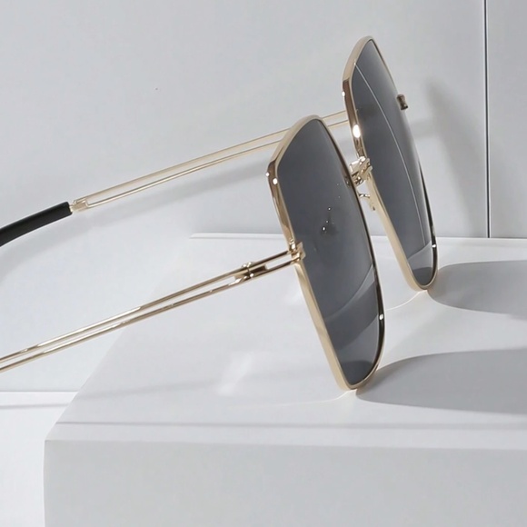 Luxe Square Bug Eye Ombre Sunglasses main image 8